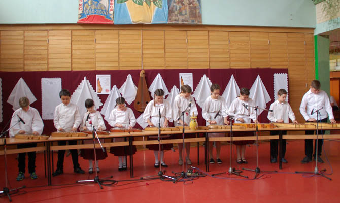 XXII. Aranycitera képek